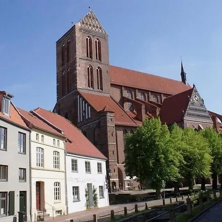 Kupferschmiede - Alte Werkstatt - Abc22 Висмар